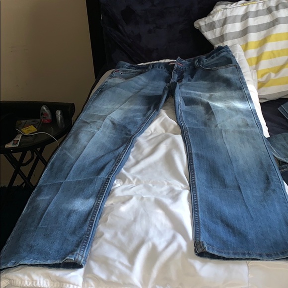 Tommy Hilfiger jeans!!!! - Picture 1 of 6